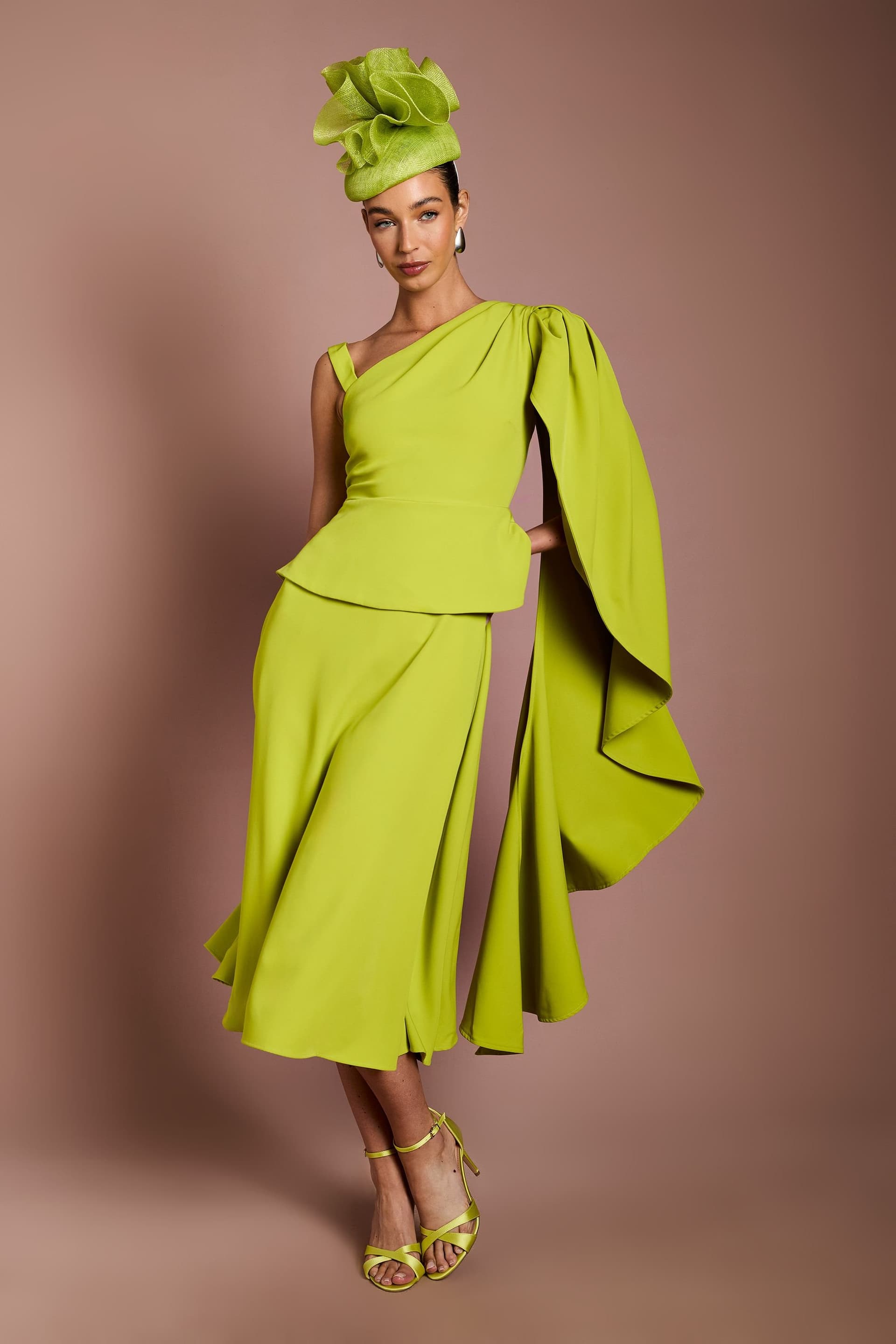 Coast Coast Women's Lisa Tan Cape Shoulder Crepe Midi Dress in Lime