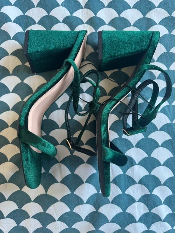 New Look New Look - Green velvet heeled sandals - Size 6