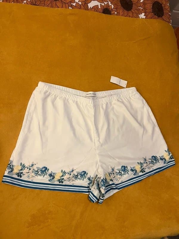 Abercrombie & Fitch Abercrombie and fitch satin shorts