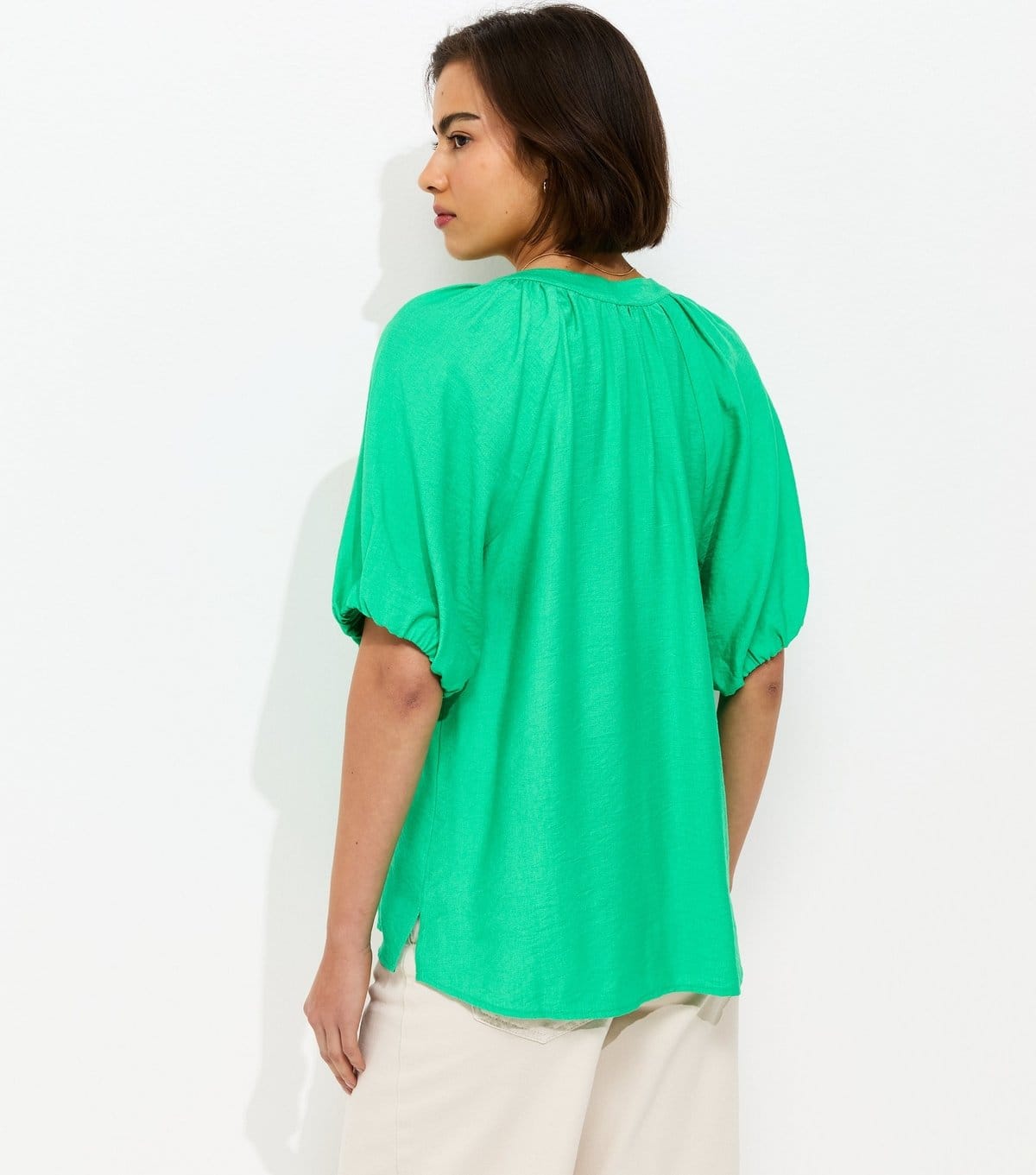 New Look Women's Bright Green Puff Sleeve V-Neck Blouse New Look - 4