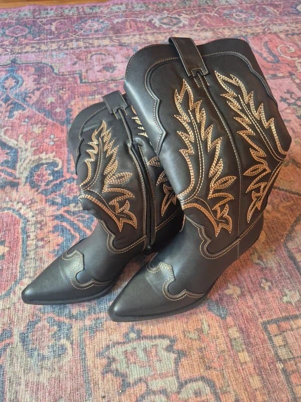 ASOS Asos Cowboy western black embroidered boots size 5
