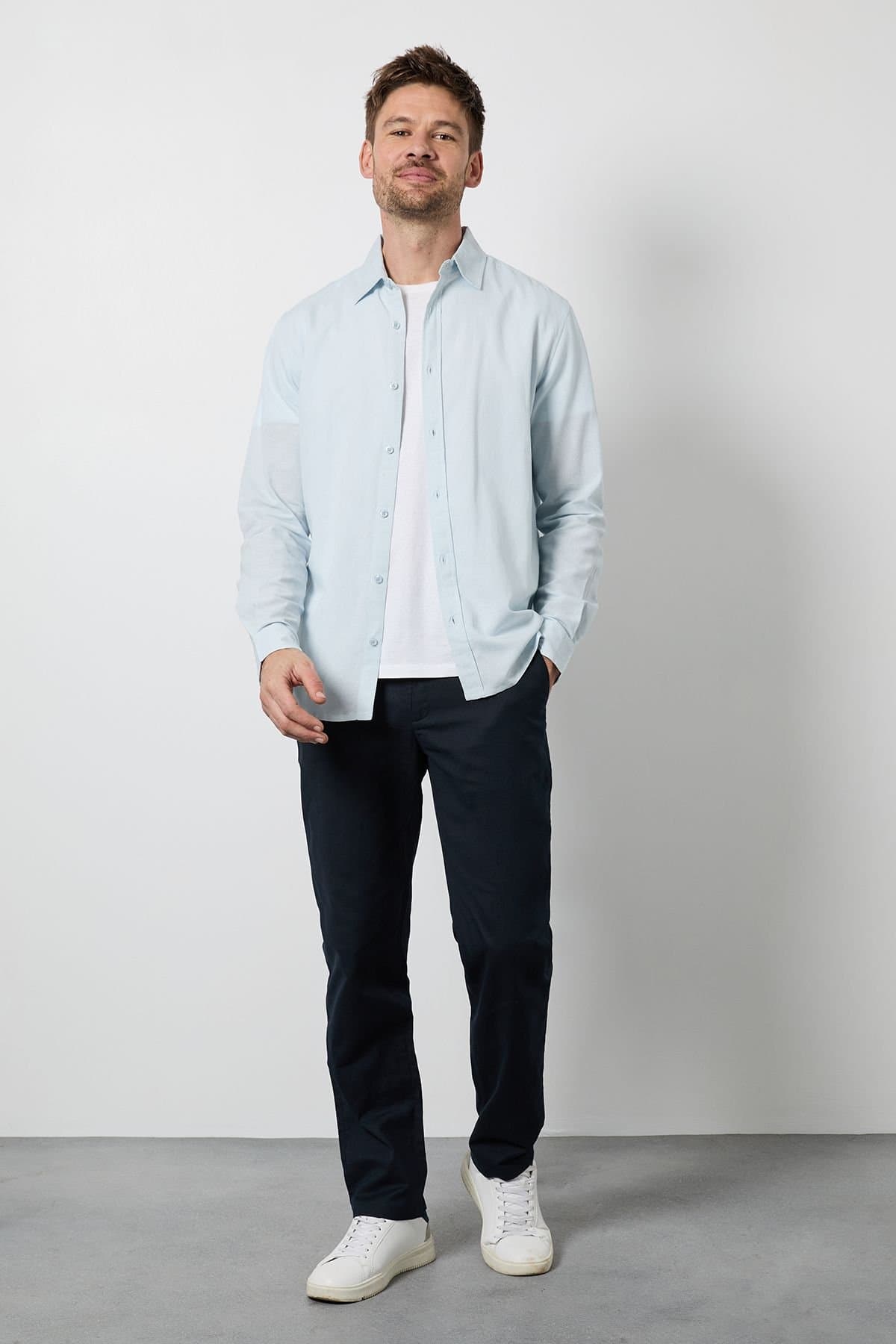 Burton Burton Men's Navy Cotton Linen Slim Fit Trousers