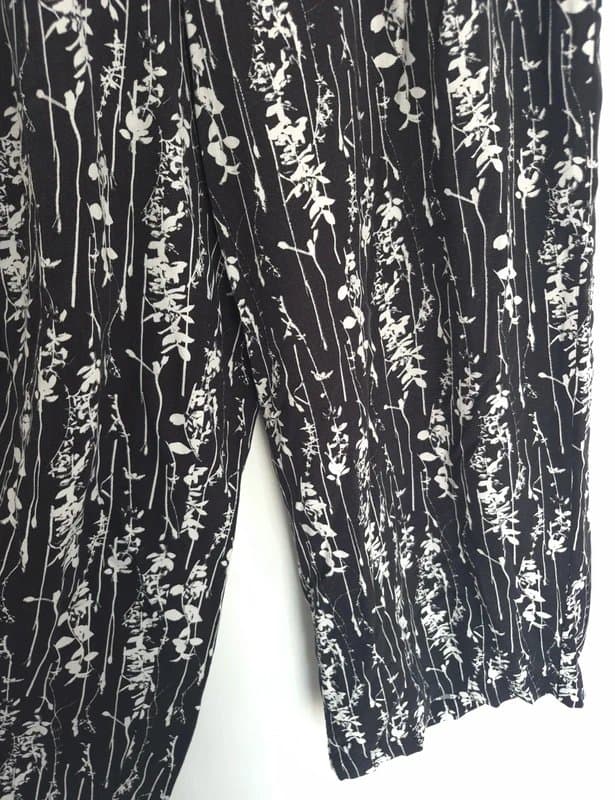 Pour Moi Pour Moi wide leg floaty summer trousers x 2 UK size 18