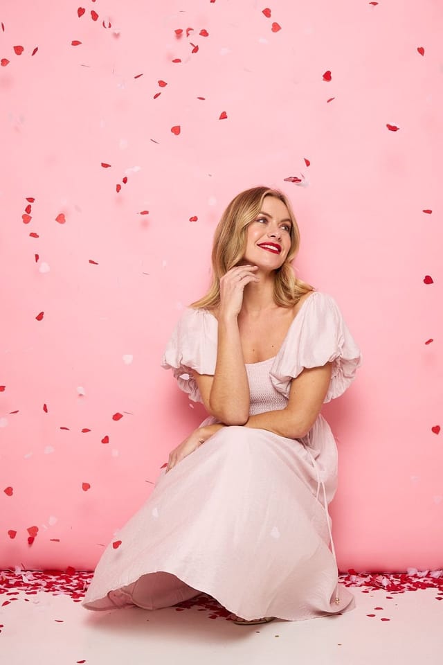 Izabel London Izabel London Women's Puff 1/2 Sleeve Knee Length Dress in Pink - 2