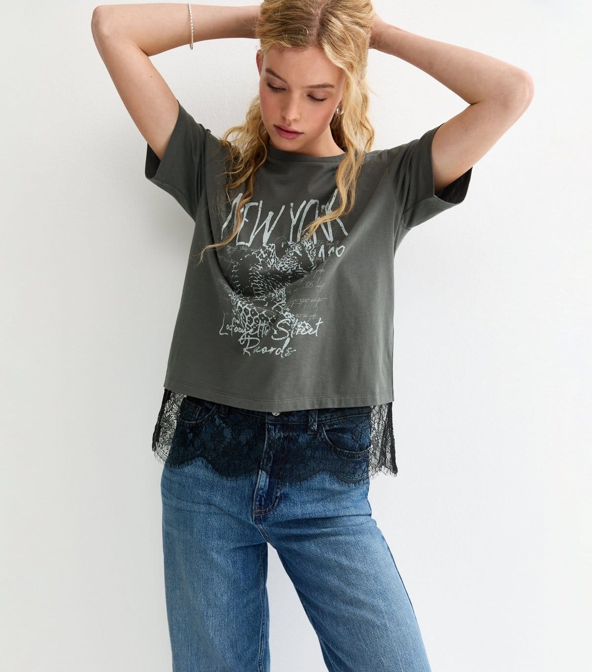 New Look Grey Leopard Print Lace Trim T-Shirt