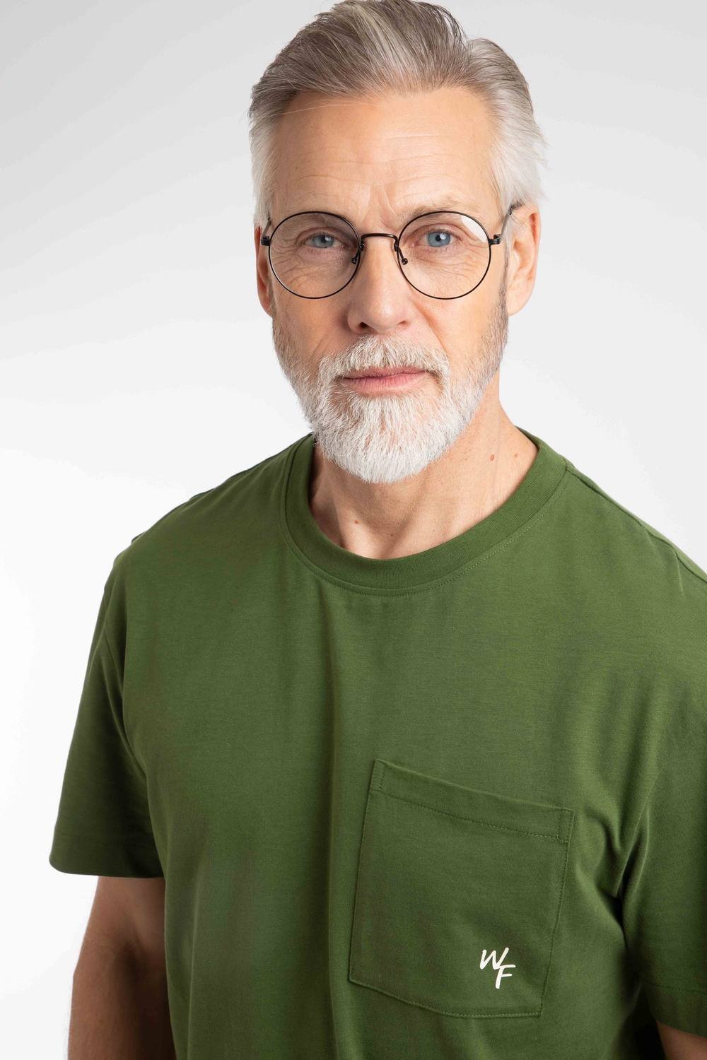 Weird Fish Weird Fish Men's Keaton Super Soft Pocket T-Shirt in Olive - 2