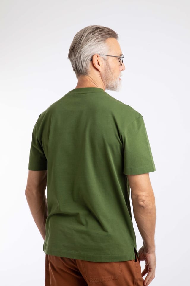Weird Fish Weird Fish Men's Keaton Super Soft Pocket T-Shirt in Olive - 3