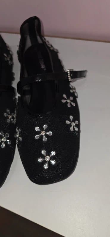 ASOS Beautiful Diamonte Flower Mary Jane Shoes. Size 7