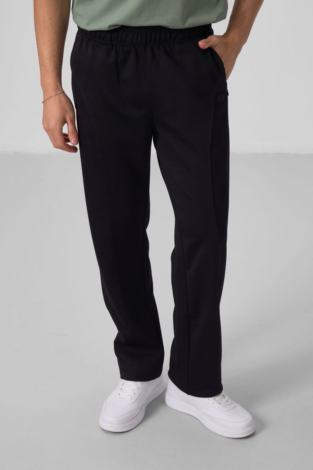 Tommy Life Tommy Life Men's Color-Blocked Palazzo Pants in Black - 4