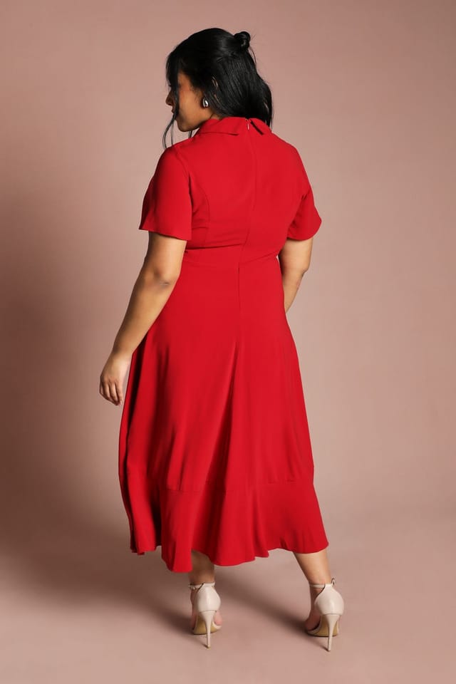 Coast Coast Women's Plus Shawl Collar Ruffle Hem Midi Dress With Fluted Sleeve in Berry - 3