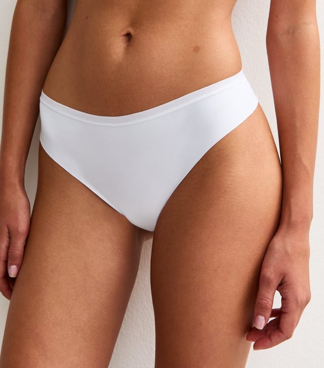 New Look Women's White No VPL Lace Back Brazilian Briefs New Look - 2