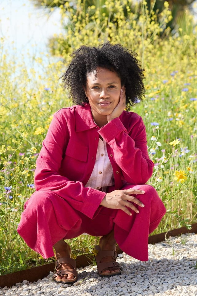 Lily & Me Lily & Me Women's Grasslands Linen Blend Jacket in Pink - 2