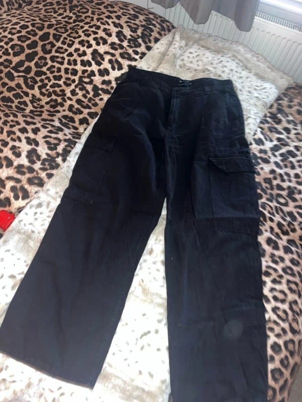 ASOS ASOS design black cargo pants