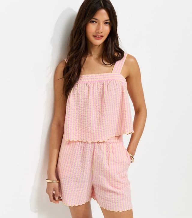 New Look Women's Yellow Cotton Seersucker Scallop Edge Shorts New Look - 2