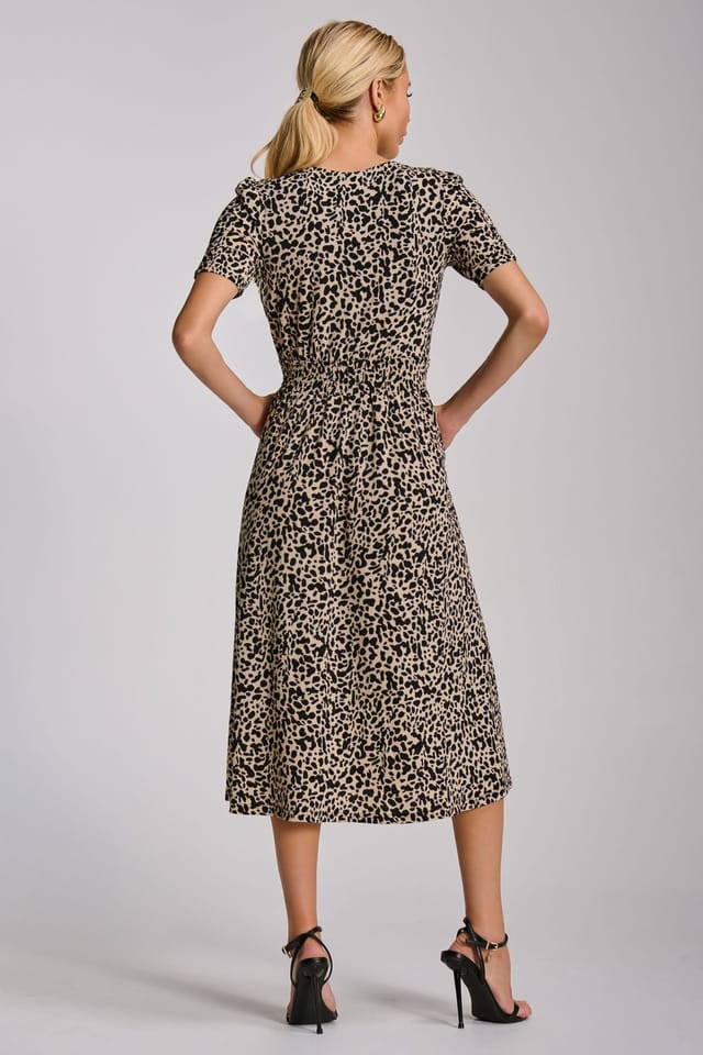 Jolie Moi Jolie Moi Women's Short Sleeve Printed Jersey Midi Dress in Beige - 2