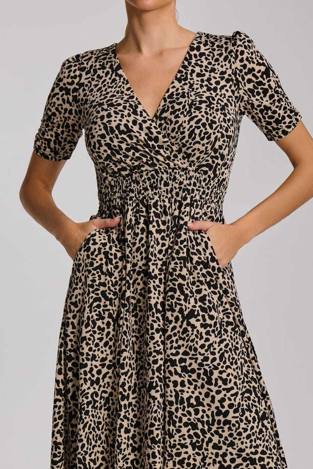 Jolie Moi Jolie Moi Women's Short Sleeve Printed Jersey Midi Dress in Beige - 3