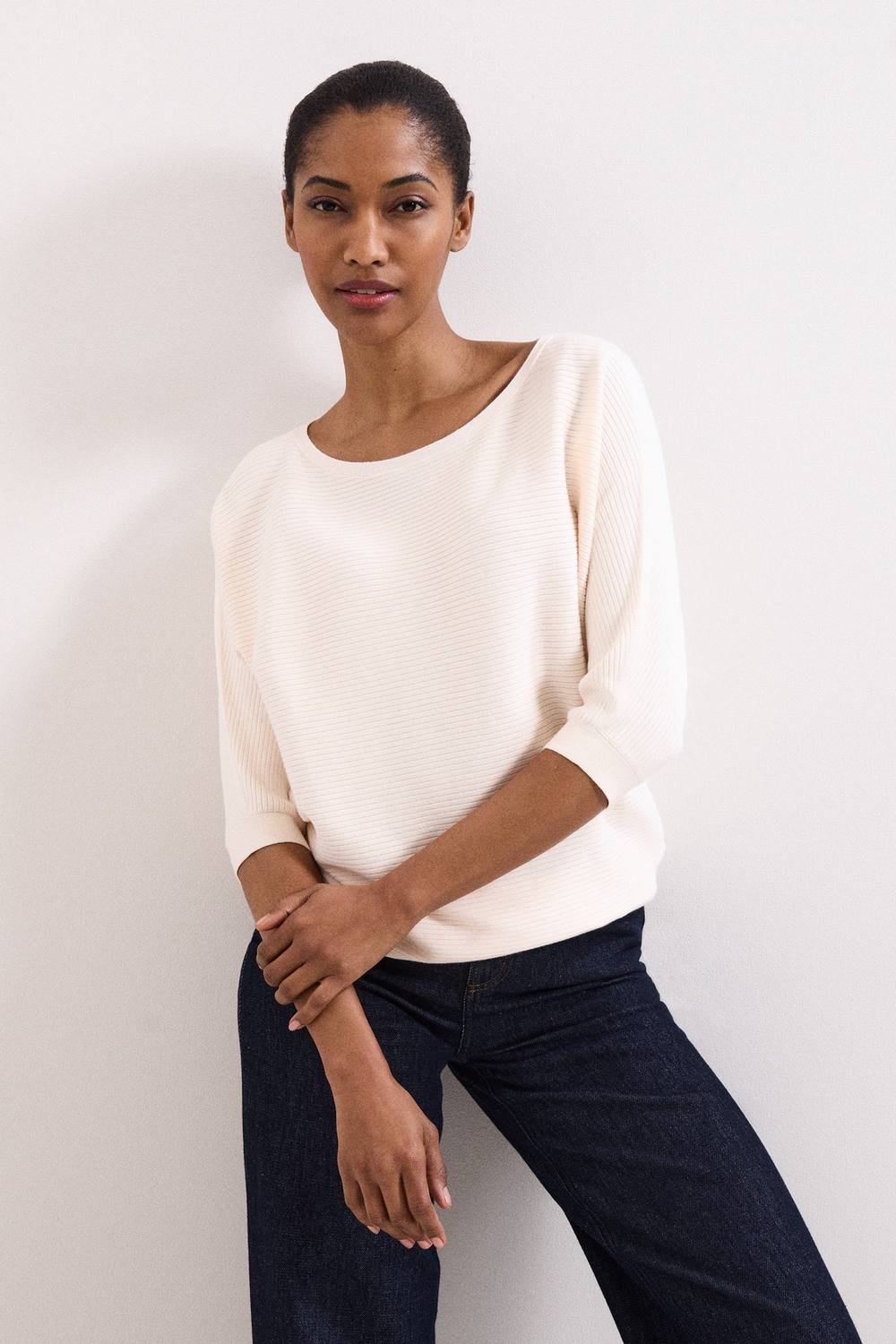 Phase Eight Phase Eight Women's Giana Ribbed Jumper in Off-White - 4