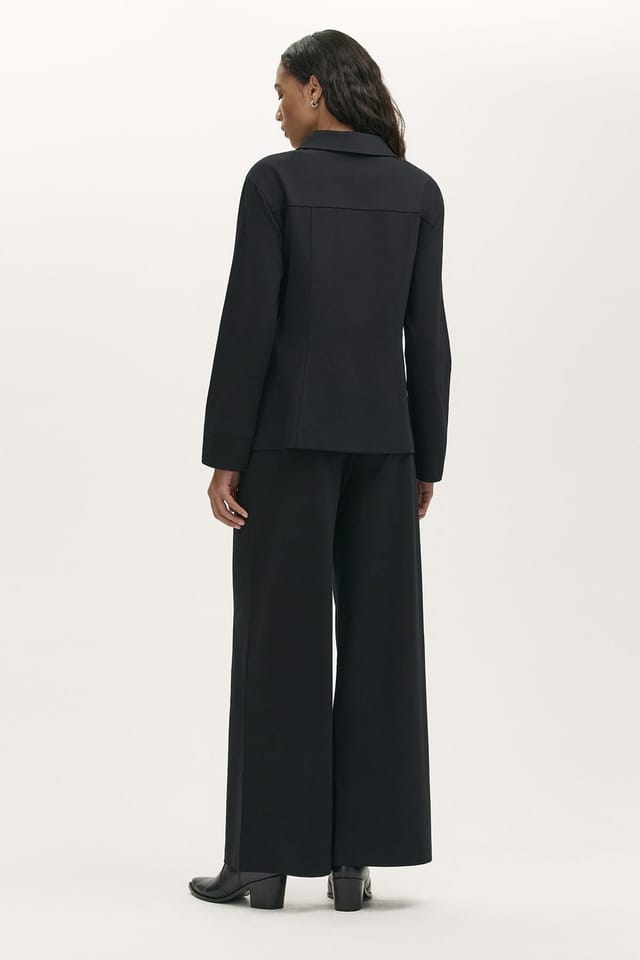 Finery London Finery London Women's Agness Ponte Jersey Collared Jacket in True Black - 3