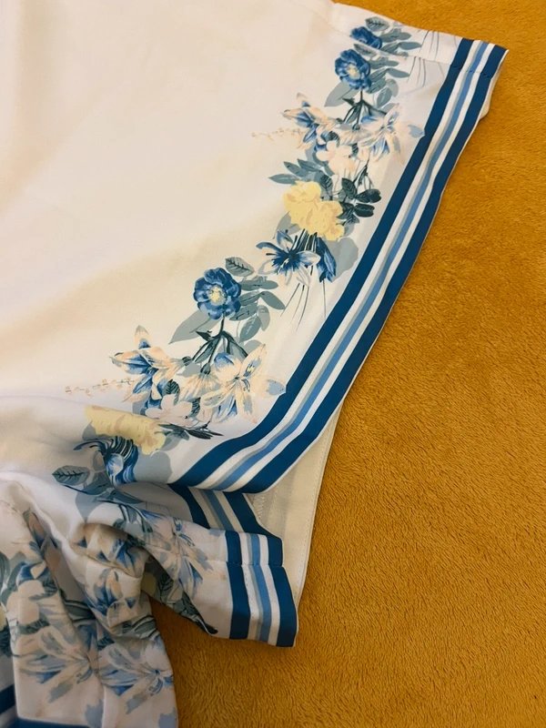 Abercrombie & Fitch Abercrombie & Fitch satin printed shorts in white - 1