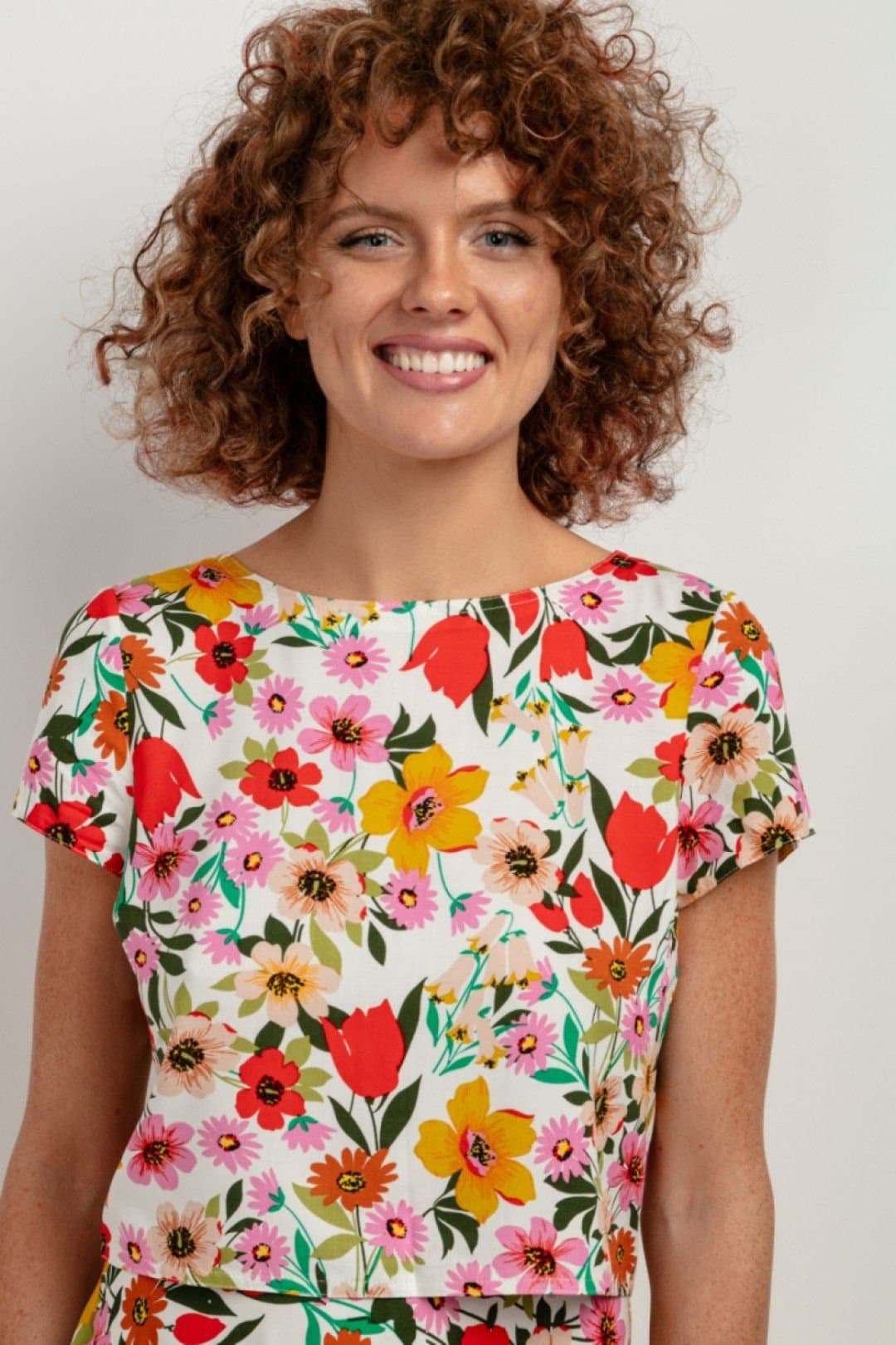 Love Lace Love Lace Women's Viscose Patterned Summer Blouse in White
