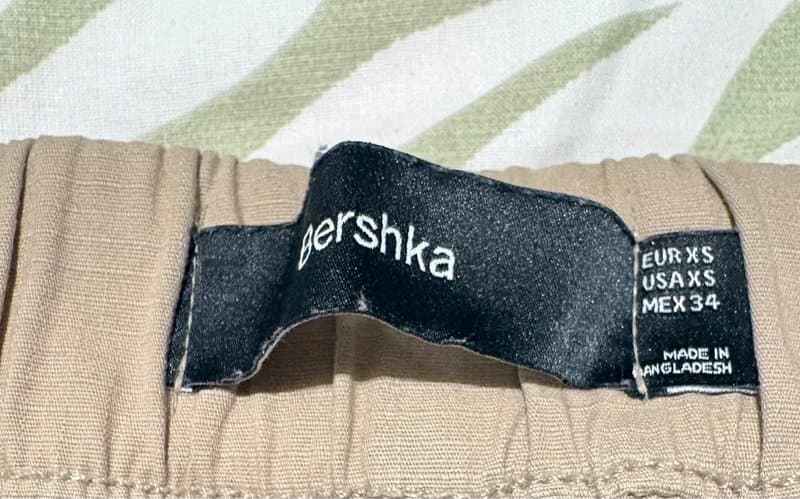 Bershka Cargo pants men