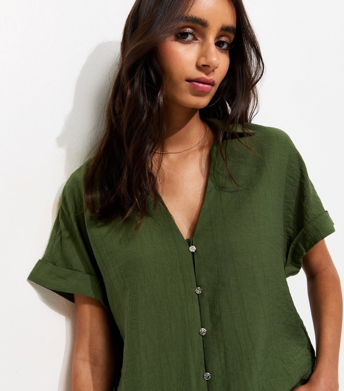 New Look Women's Dark Khaki Crinkled Short Sleeve Shirt New Look