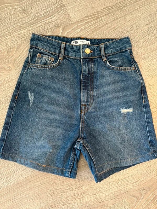 Zara ZARA High Waist Denim Shorts Blue Distressed Size XS UK 6 EU 34