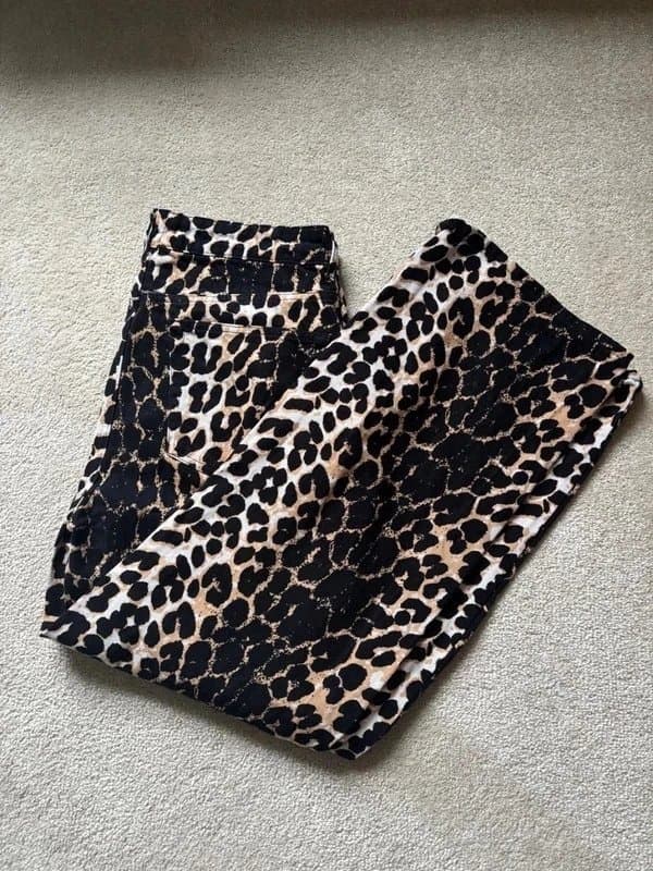 ASOS Design ASOS Design Dad Jeans in Leopard Print | Size 14