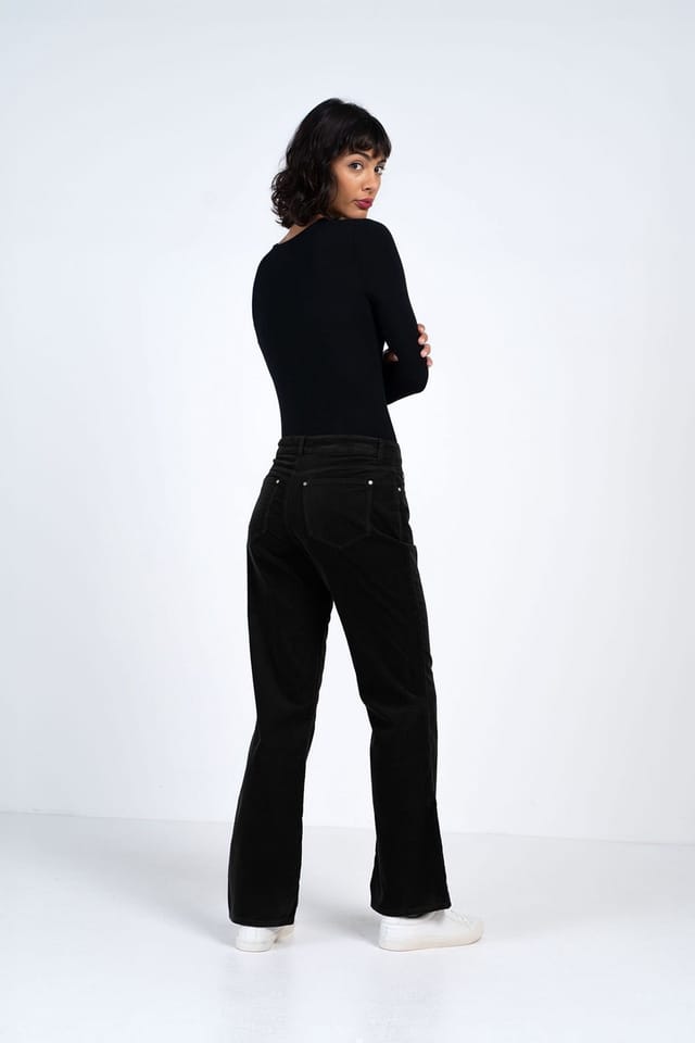 Kettlewell Kettlewell Women's Jamie Cord Bootcut Trousers in Black - 3