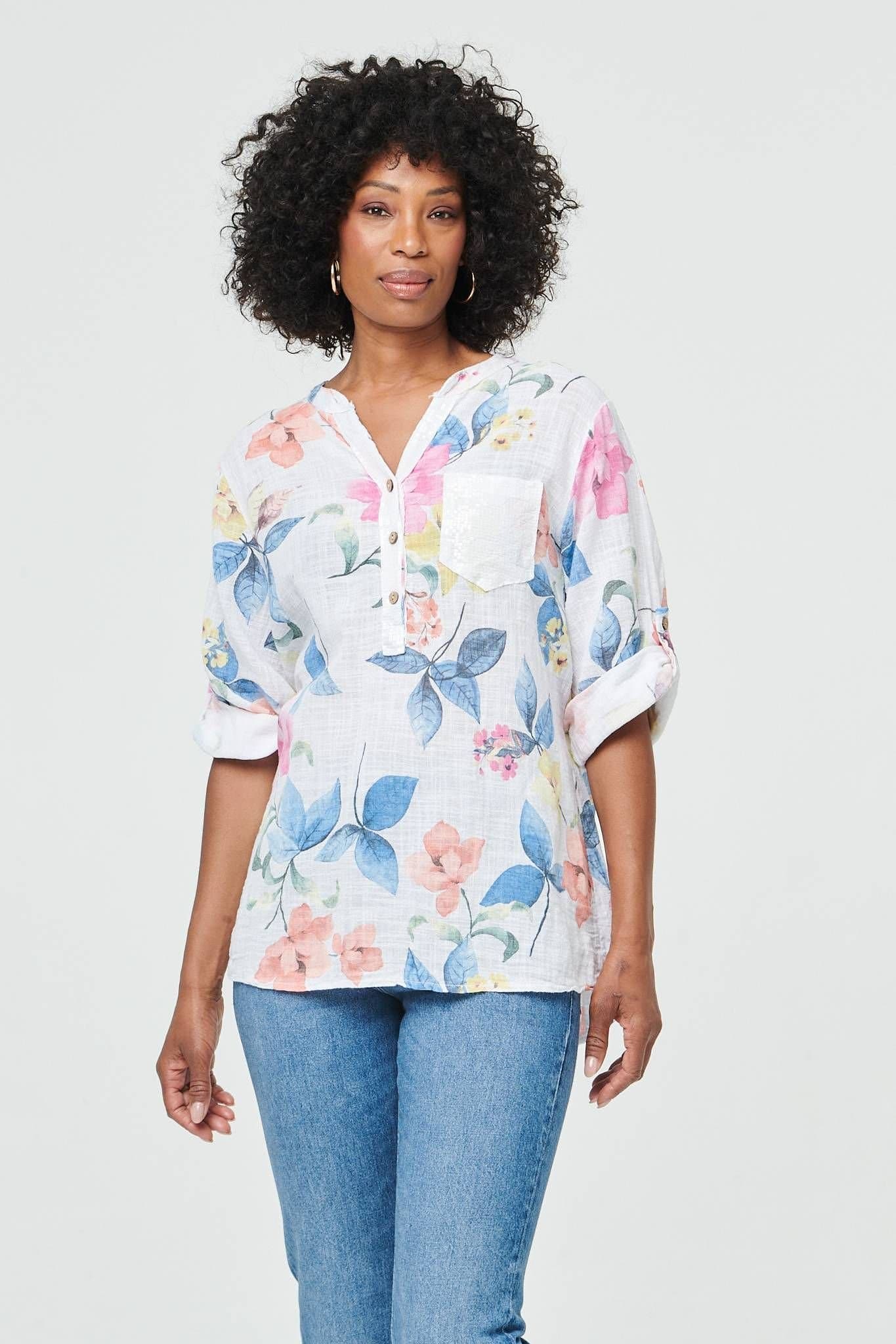 Izabel London Izabel London Women's Floral Curve Hem Turn-Up Sleeve Blouse in White
