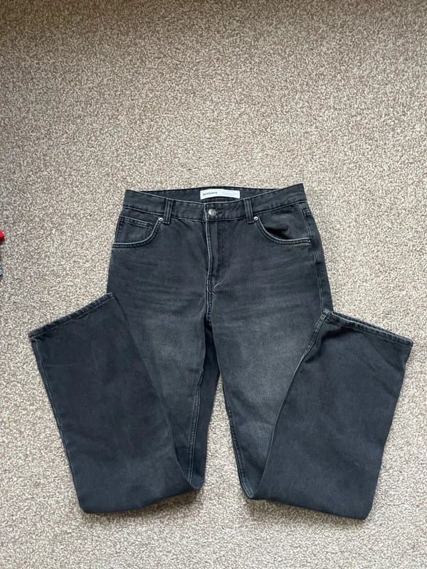 Bershka Bershka faded black straight leg jean