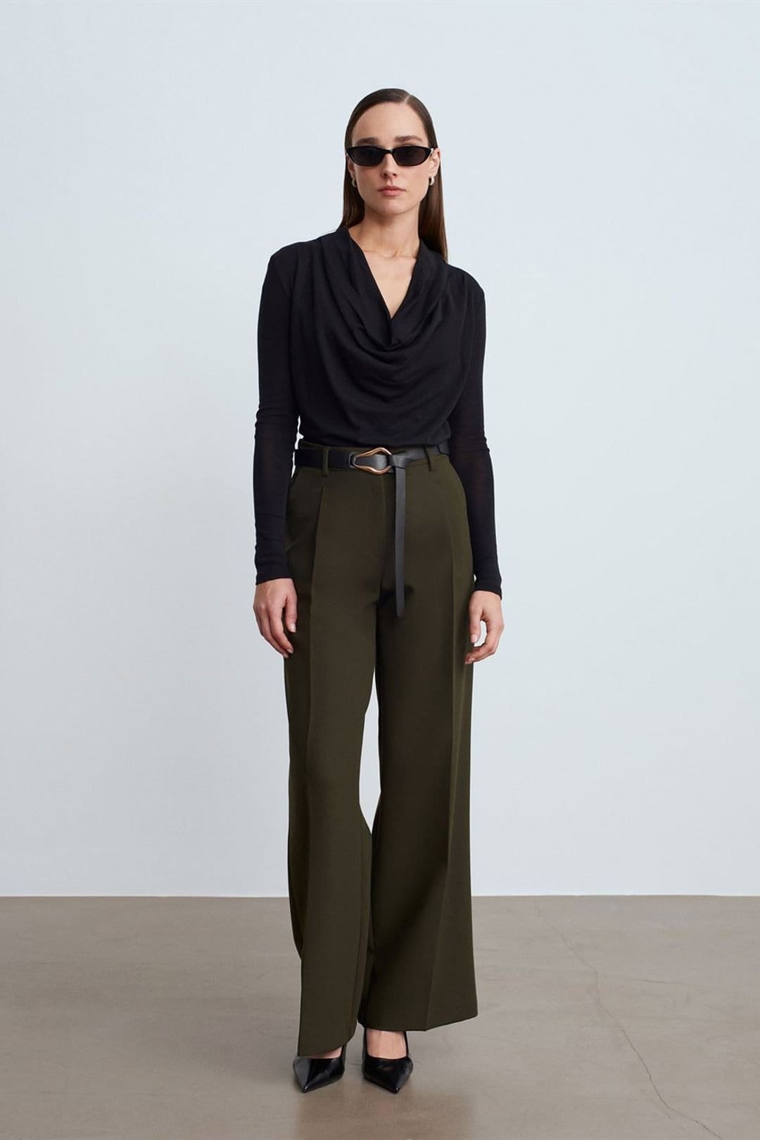 Dilvin Olive Crepe Wide-Leg Trousers with Belt