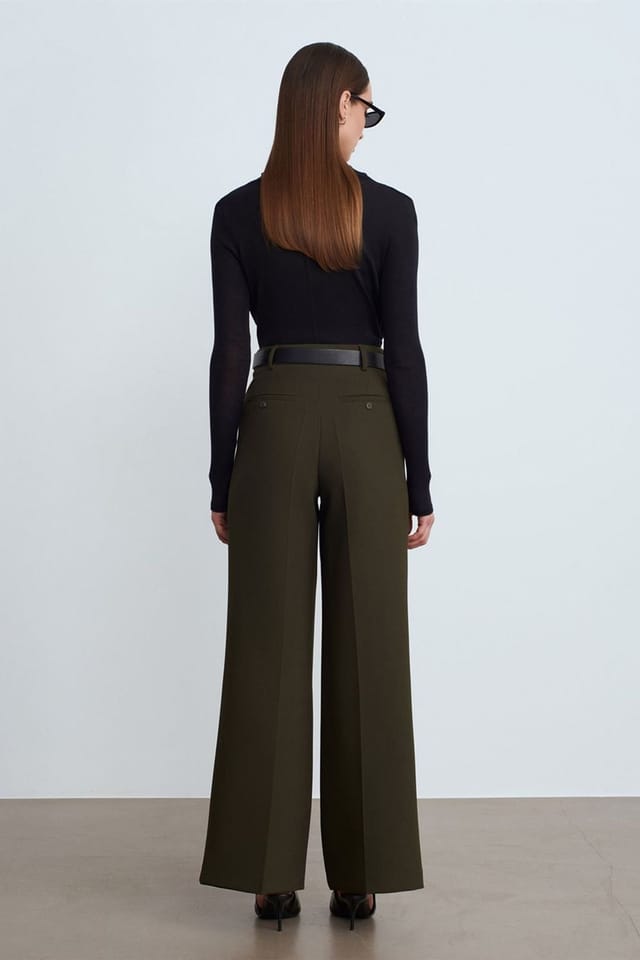 Dilvin Dilvin Women's Belted Wide-Leg Trousers in Olive - 2