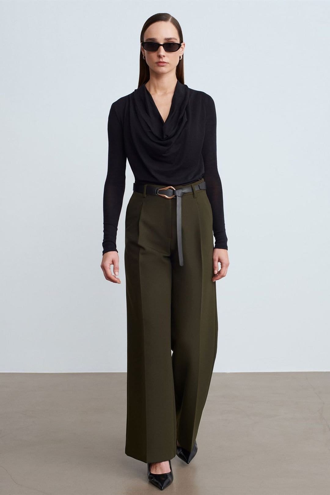 Dilvin Dilvin Women's Belted Wide-Leg Trousers in Olive - 4