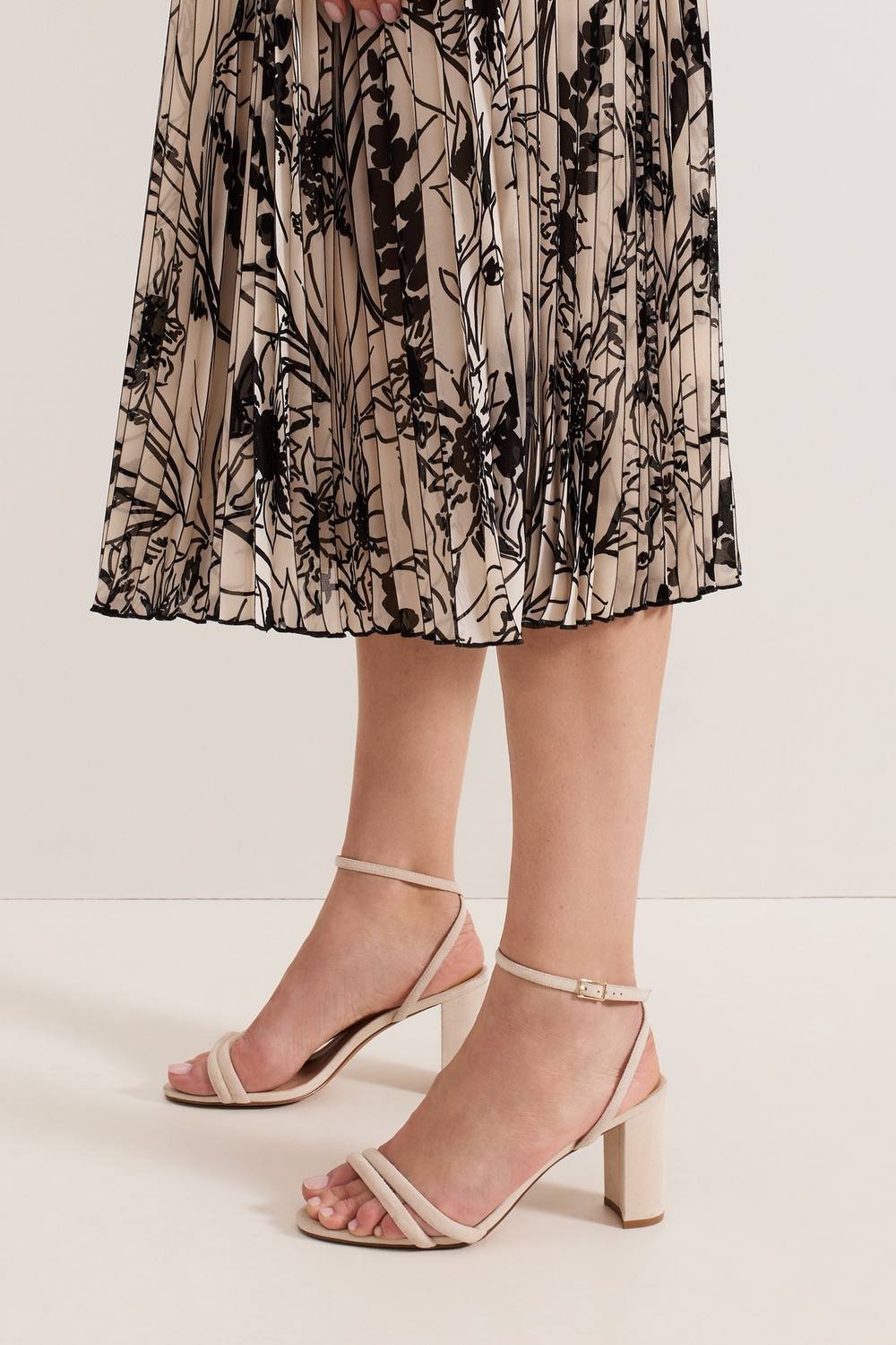 Phase Eight Phase Eight Women's Suede Strap Block Heel Sandals in Light Beige - 3