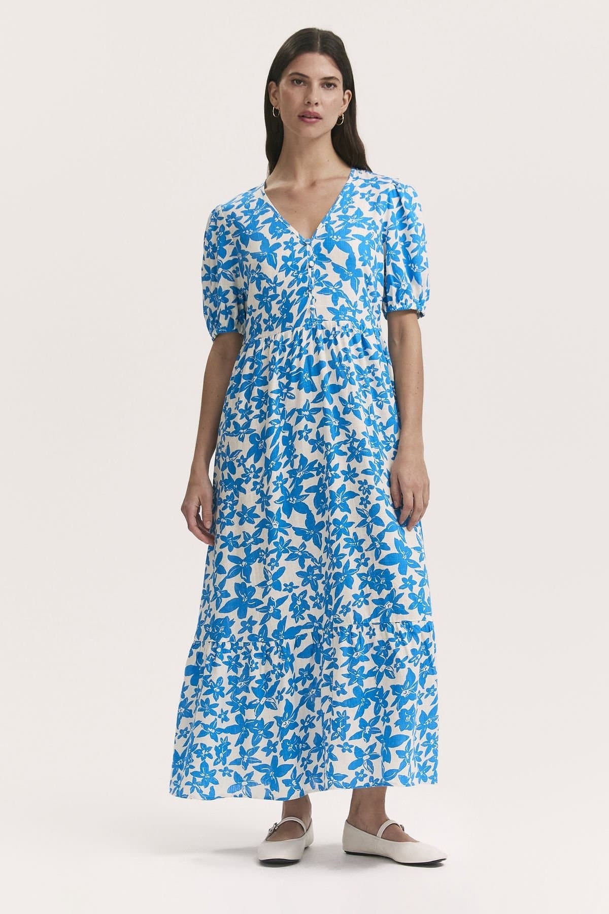 Finery London Finery London Women's Sabine Floral Tiered Midi Dress in White