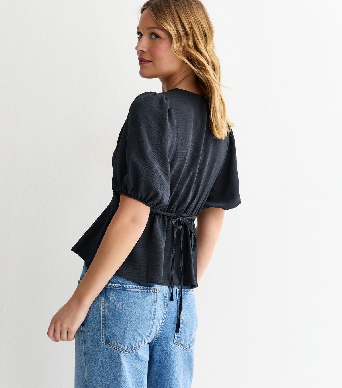 New Look Women's Navy Buttoned Puff Sleeve Tea Blouse New Look - 4
