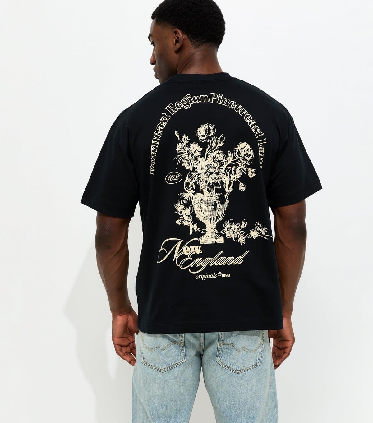 jack & jones Men's Black Relaxed Cotton Vase Print T-Shirt Jack & Jones New Look