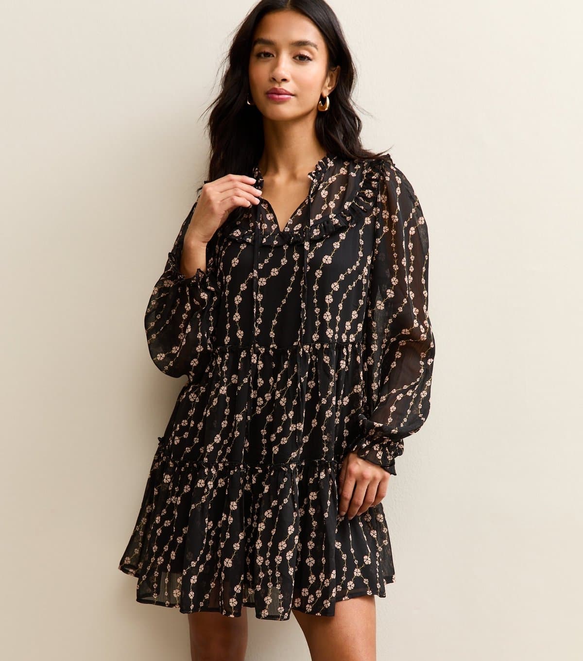 New Look Women's Petite Black Floral Print Chiffon Mini Dress New Look