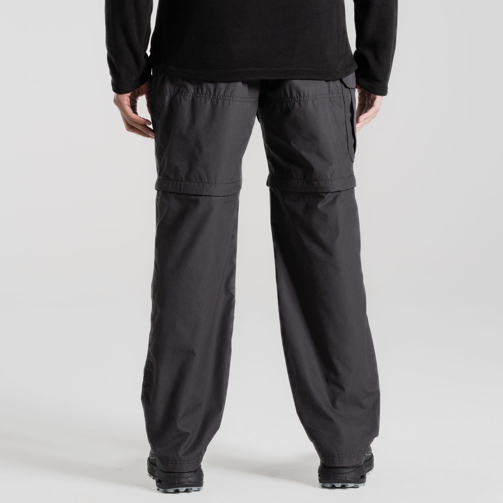Craghoppers Craghoppers Men's Kiwi Convertible Water Repellent Anti-Insect Trousers in Dark Grey - 4