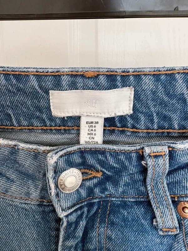 H&M Mom jeans size 10