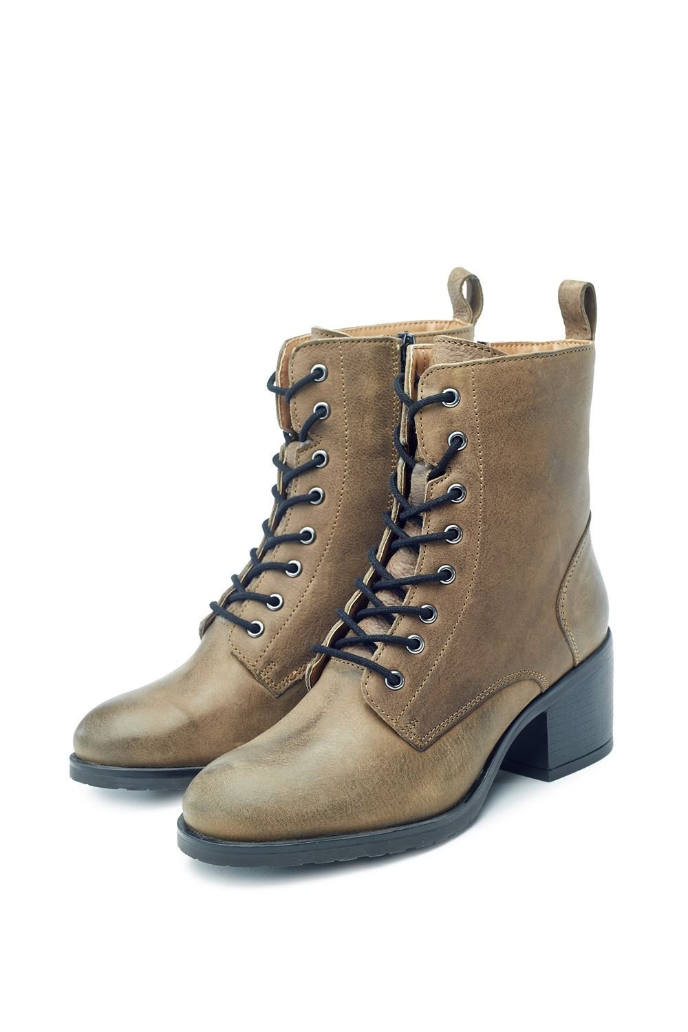 Moda In Pelle Moda In Pelle Women's 'Onda' Leather Heeled Boots in Taupe - 3