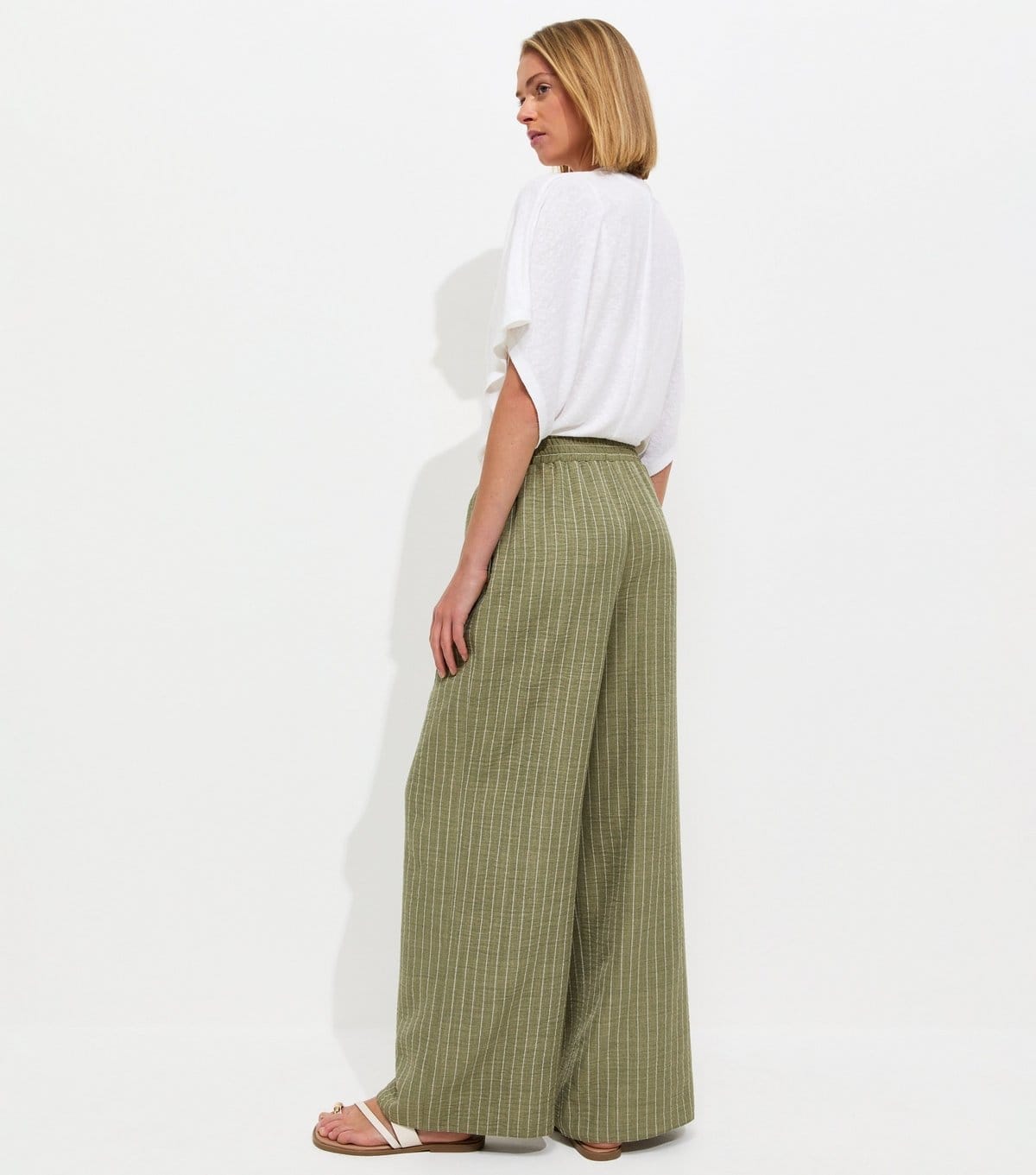 New Look Women's Green Woven Striped Wide Leg Trousers New Look - 4
