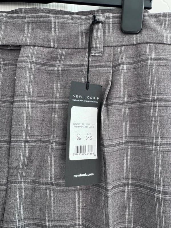 New Look New Look relaxed suit trousers in grey heritage check