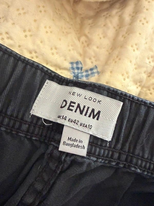 New Look Black Cargo Pants!