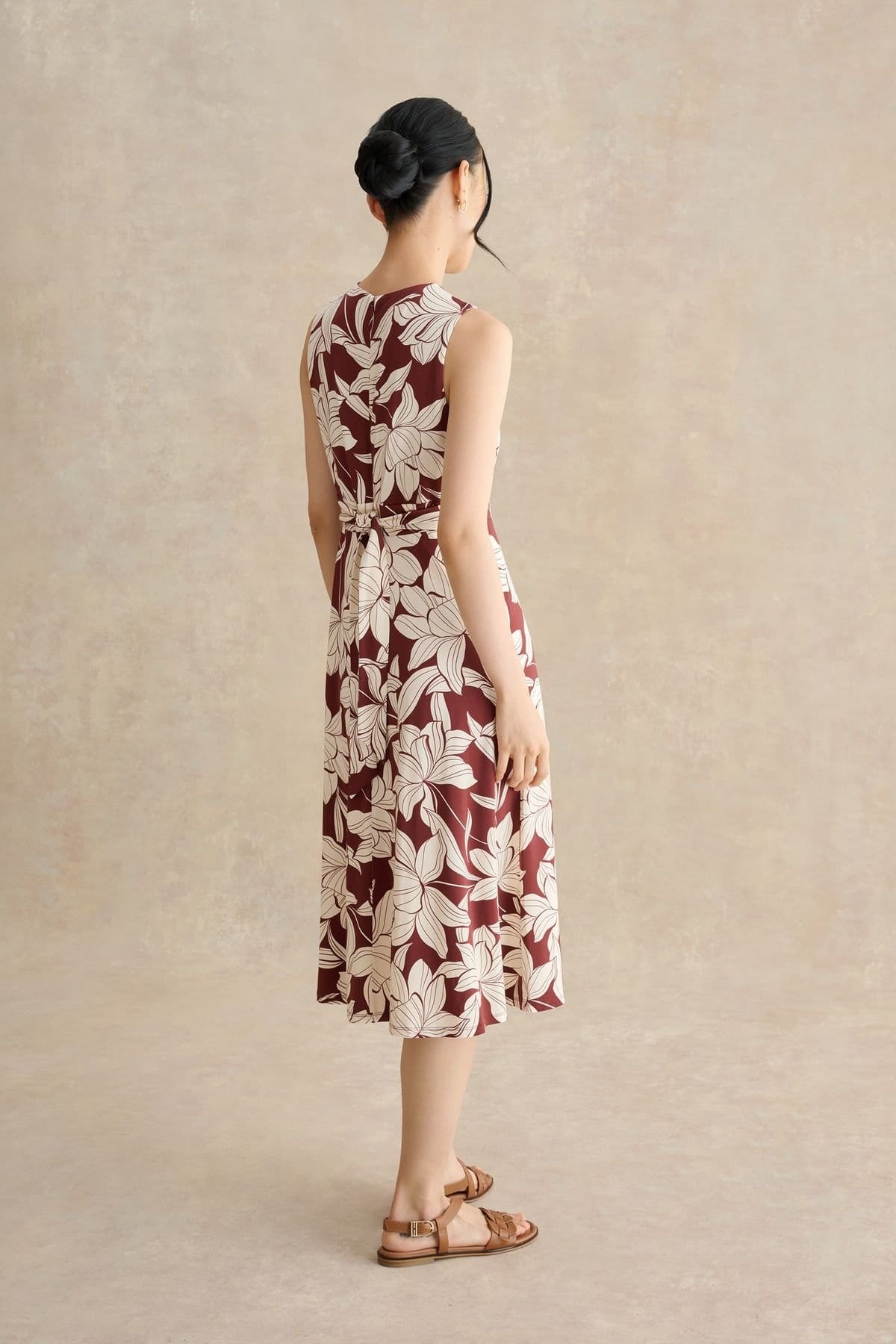 Hobbs London Hobbs London Women's Marylise Jersey Midi Dress in Chocolate - 4