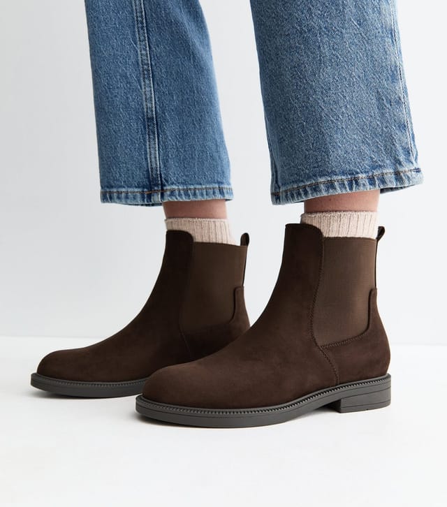 New Look Women's Wide Fit Dark Brown Faux Suede Flat Boots Vegan New Look - 2