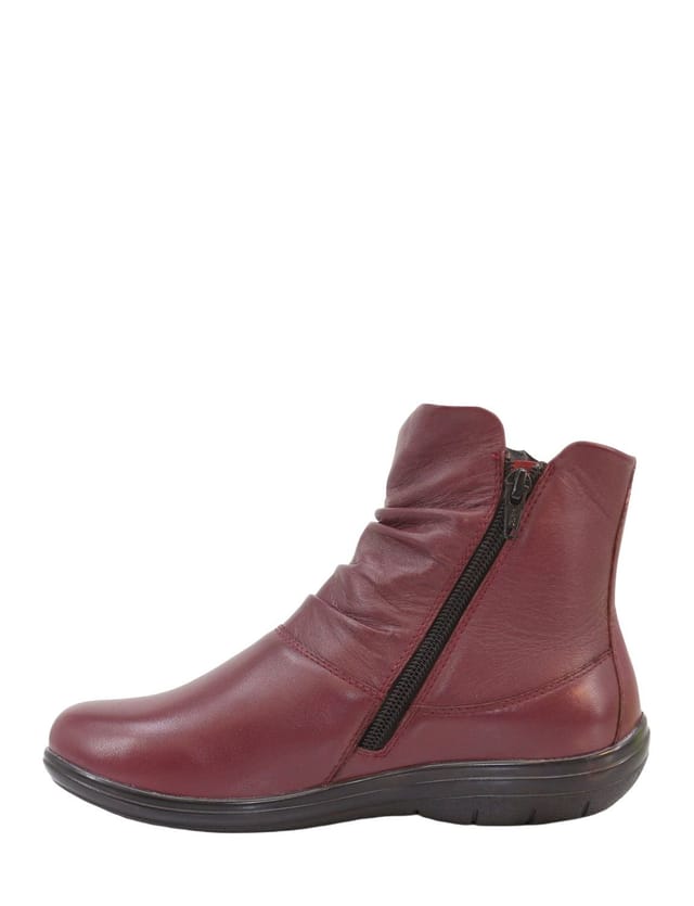Amber Amber Women's EE Fit Twin Zip Slouch Leather Boot with Thermal Fleece Lining, Easy in Dark Red - 3