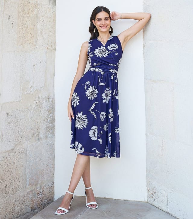 Yumi Women's Blue Floral Sleeveless Floral Wrap Midi Dress Yumi New Look - 2