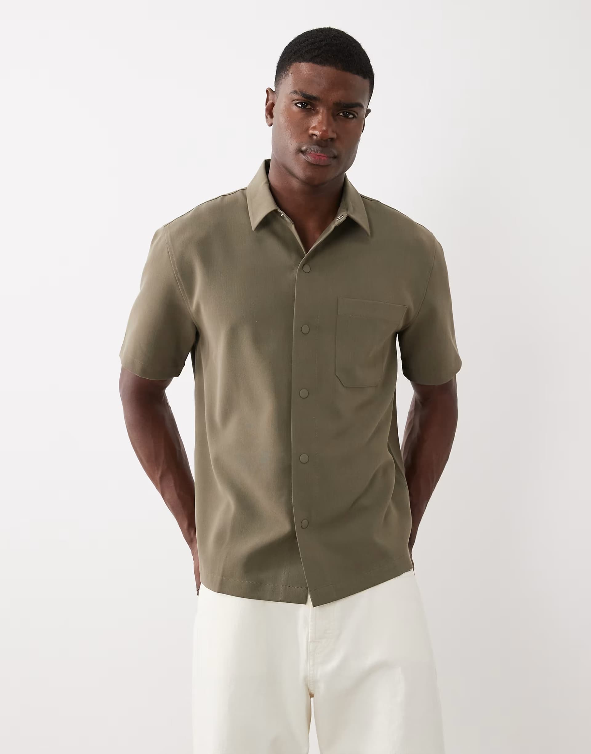ASOS ASOS DESIGN smart relaxed shirt with poppers in khaki